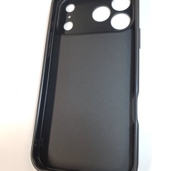 Magnetic Slim Case for iPhone 17 Pro Max 6.9 Inch. Black. JETech - Picture 9 of 10